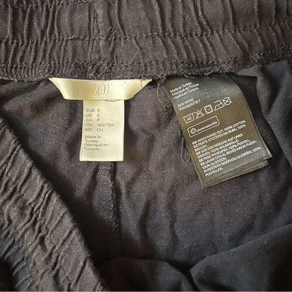 H&M Black Soft Drawstring Shorts size S - Picture 5 of 5